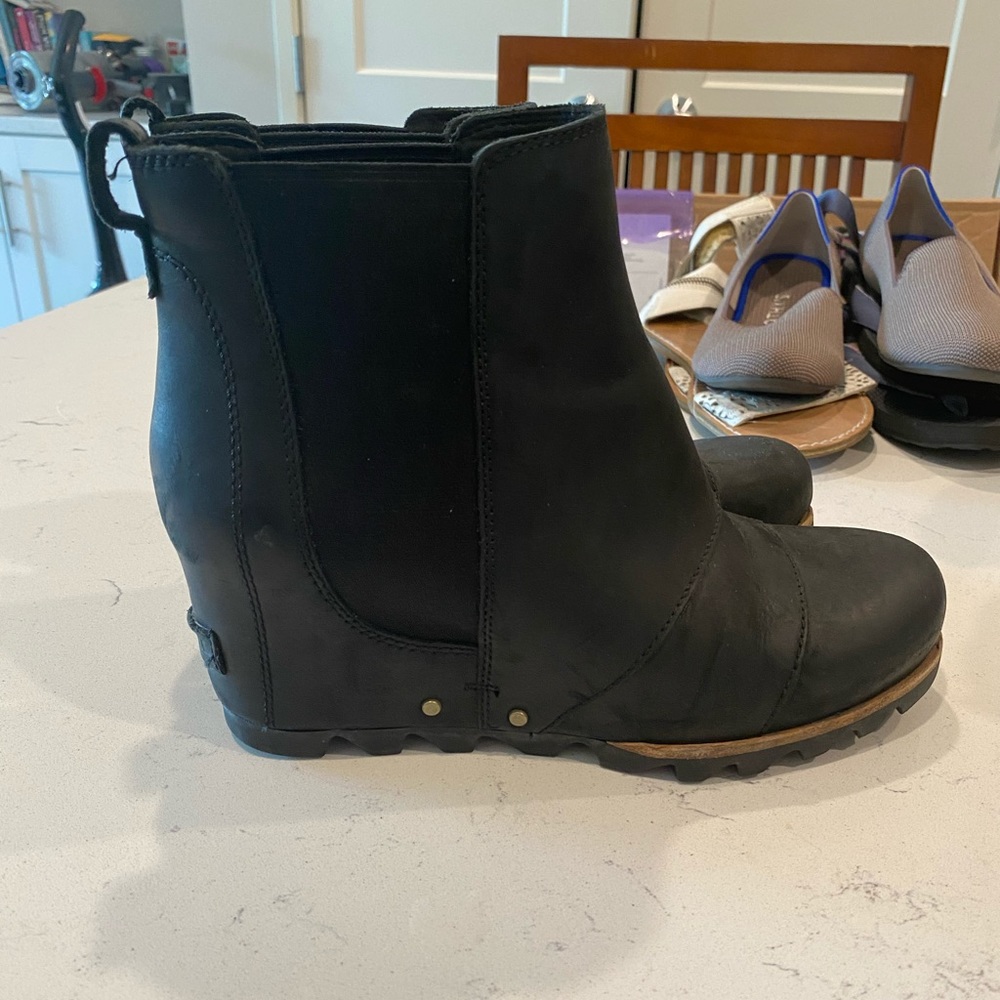 Sorel Lea wedge - no longer made - 8.5